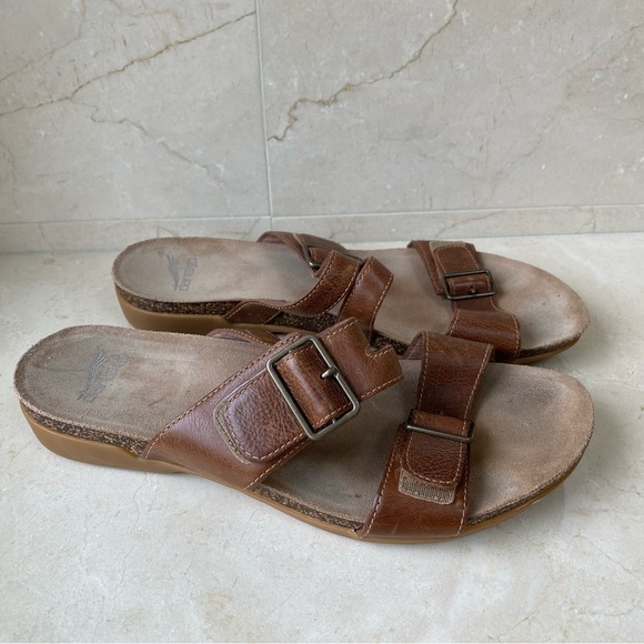 Dansko Rosie Waxy Burnished Leather Sandal Tan size 40 / US 9.5-10 - Picture 2 of 12